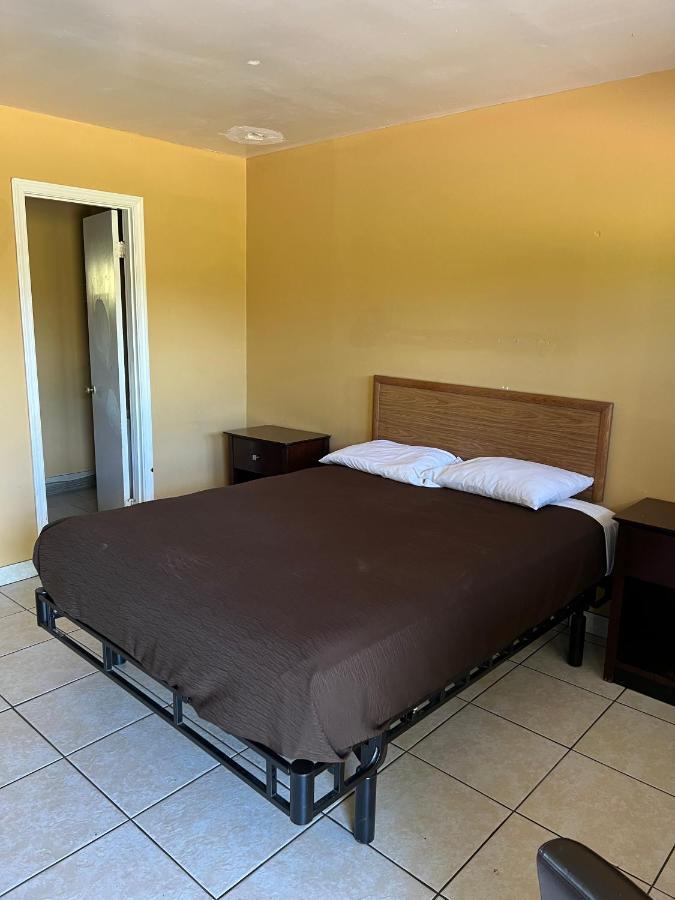 Budget Inn Decatur Priceville Екстериор снимка