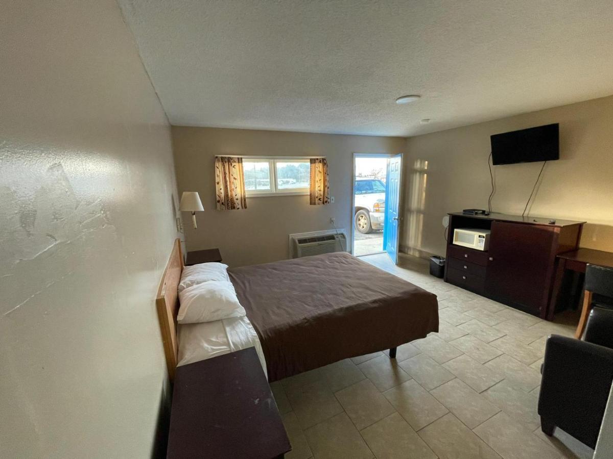 Budget Inn Decatur Priceville Екстериор снимка